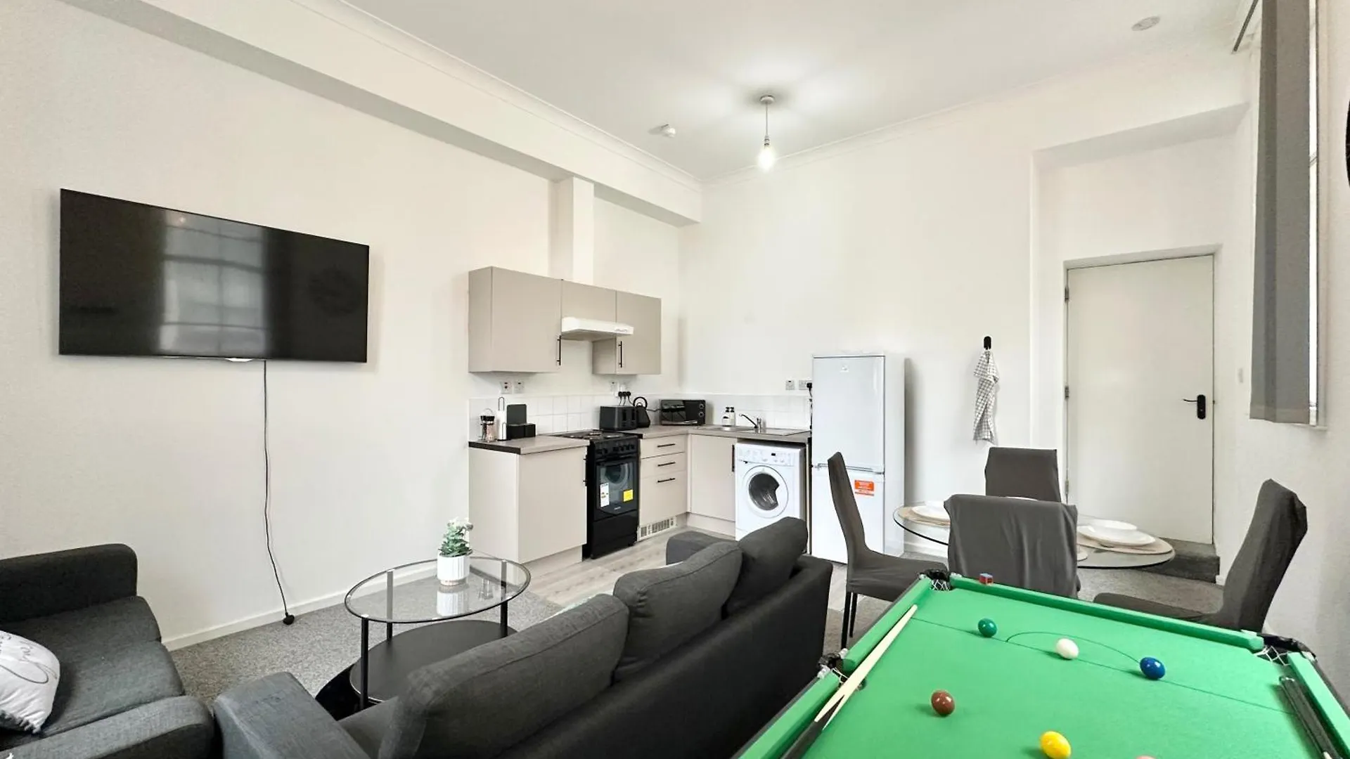 City Haven - Modern 2 Bedroom In Sheffield 0*,  Royaume-Uni